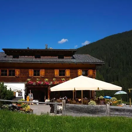 فندق Schraemli's Lengmatta